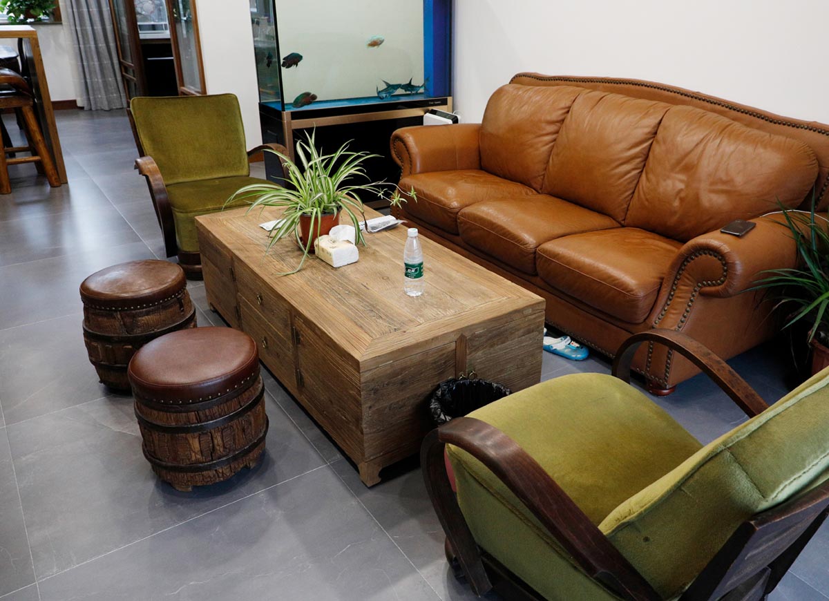 实木家具工厂 老榆木家具 老门板家具 全屋定制